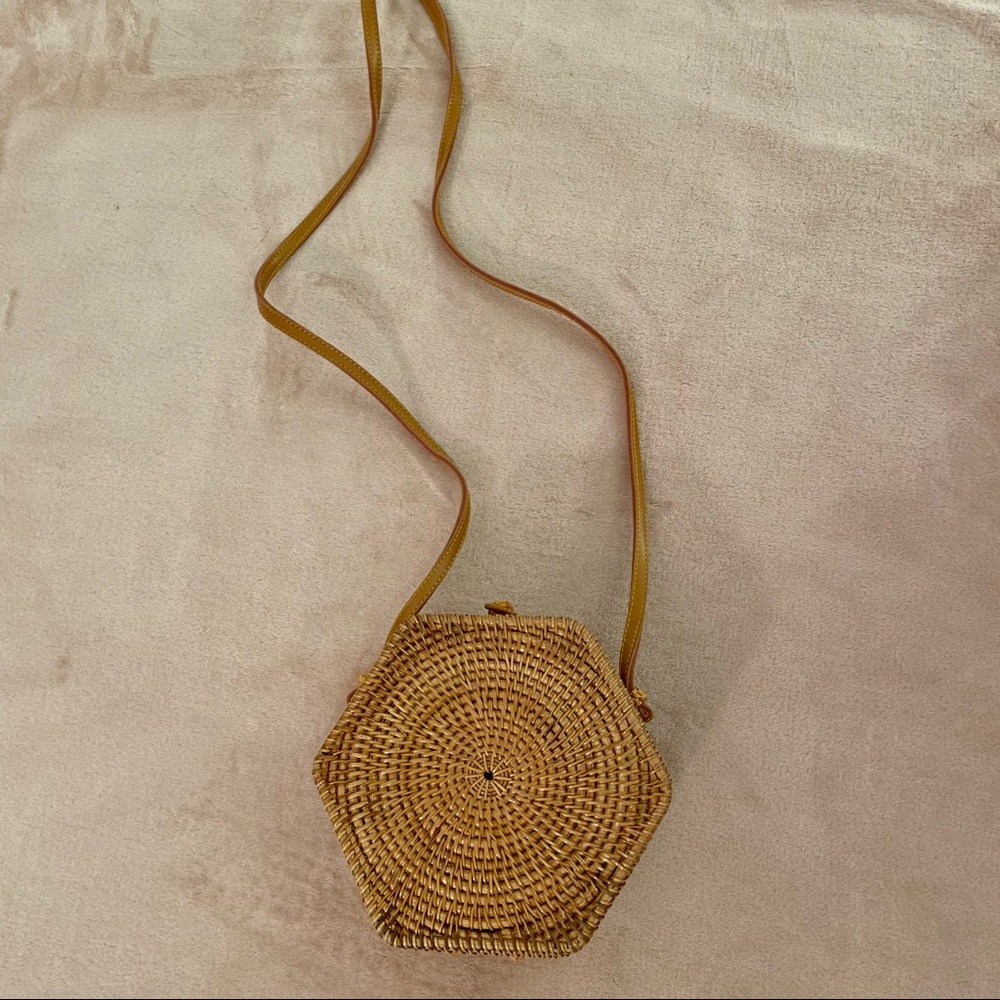 picnic basket wooden crossbody